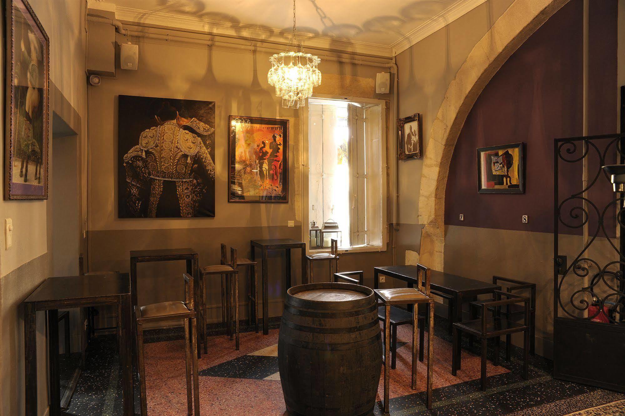 Royal Hotel